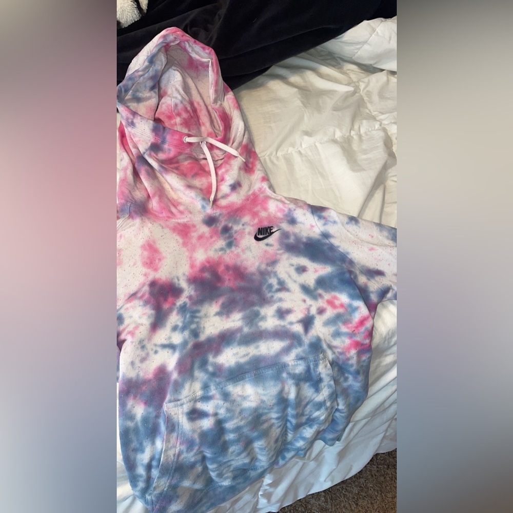 Nike, L 30$